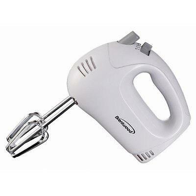Brentwood HM-45 Lightweight 5-Speed Electric Hand Mixer, White